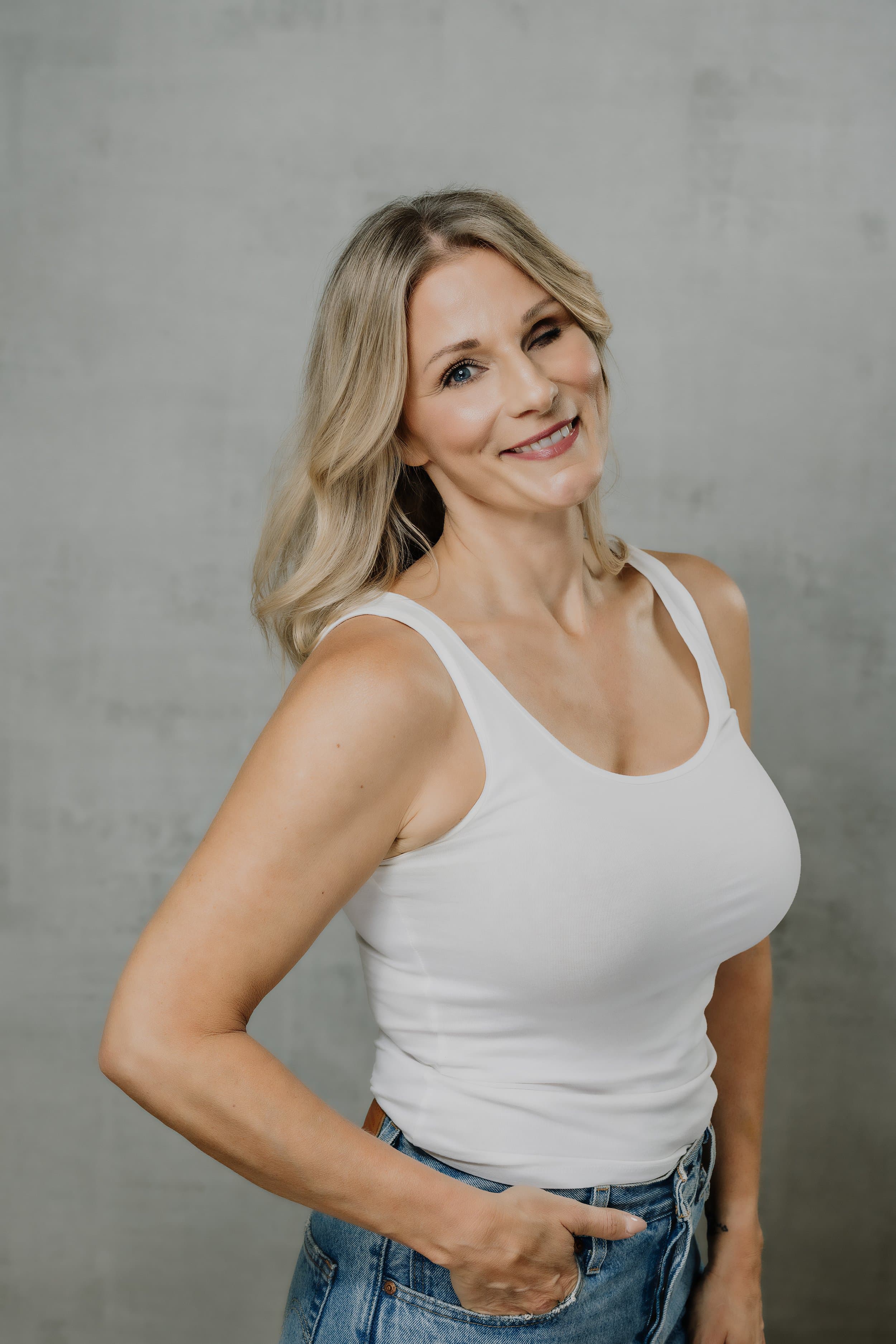 Portrait of Jessica Whiting-Hewlett